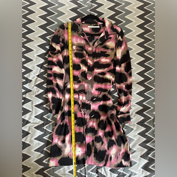 DVF Pattern Dress - Picture 6 of 9